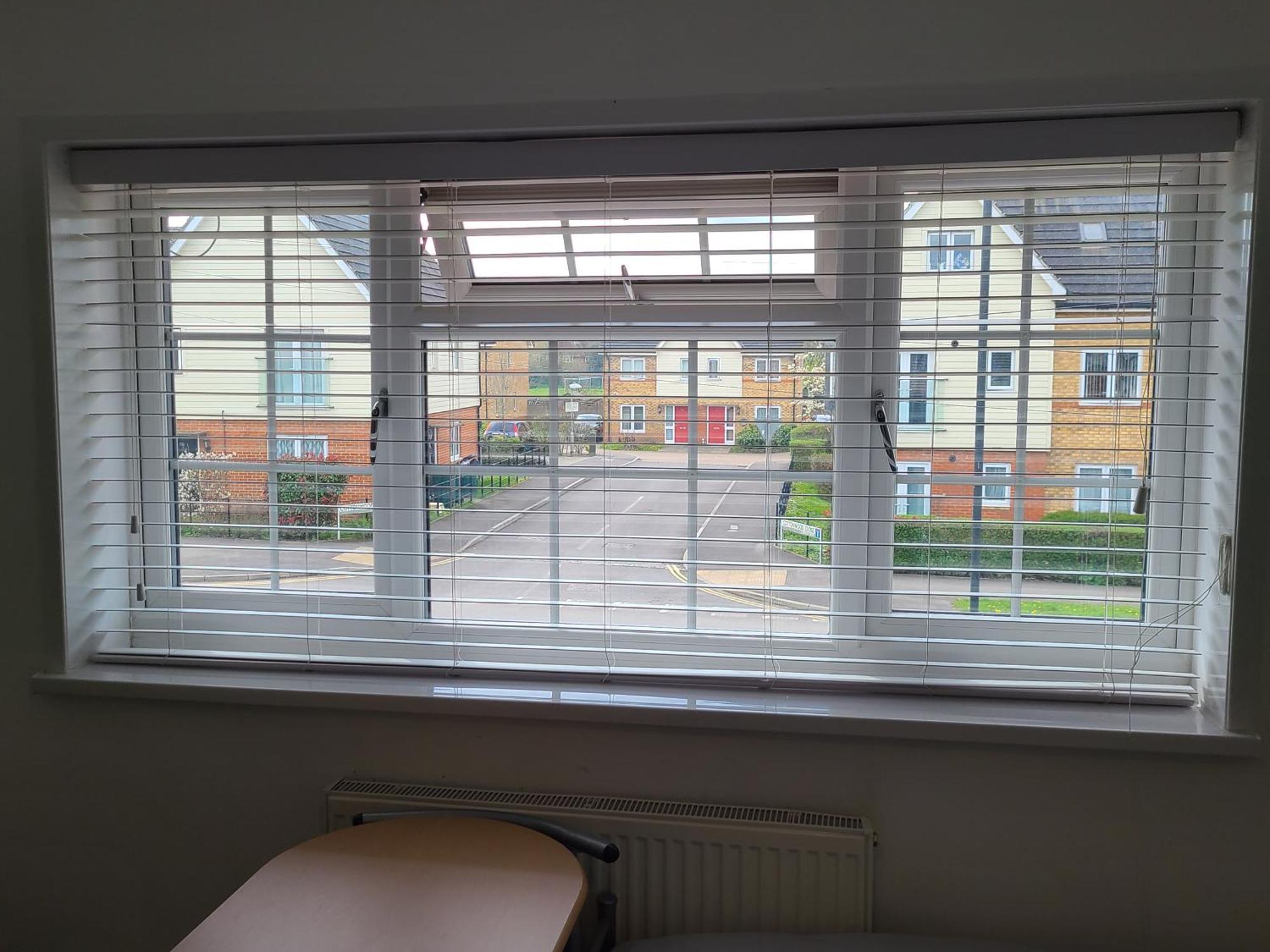 Gatwick Rooms-Travel Service-Airport Parking Ifield Exterior foto
